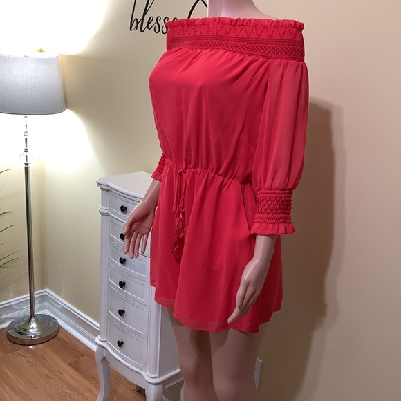 🌹Belle Sky Ruffled Off-Shoulder Rumper - Picture 2 of 6